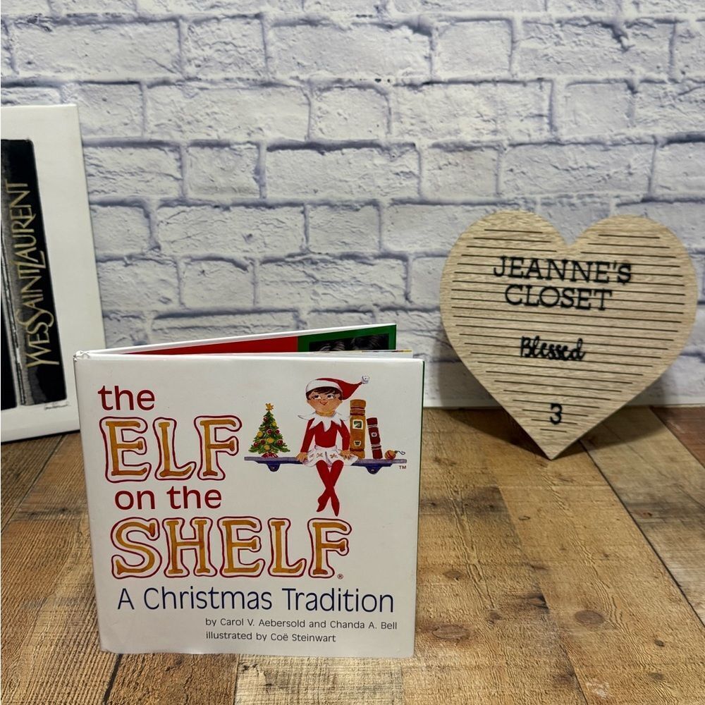 The Elf on the Shelf Book